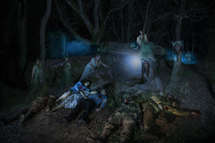 1944 – les fées veillent les jours sombres