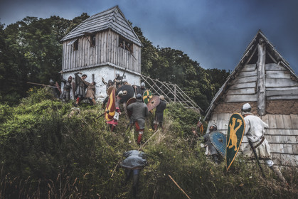 1034 – Alain Canhiart, comte de Cornouaille, mate la rébellion de son vassal le vicomte du Faou.