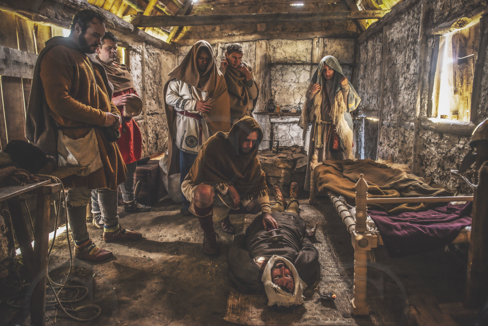 552 - Le comte de Domnonée Cunmor assiste une veillée funèbre